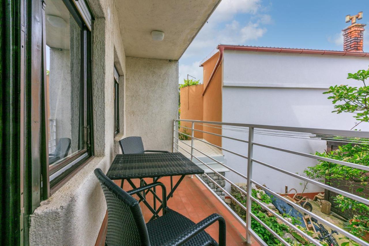 Zec Apartment