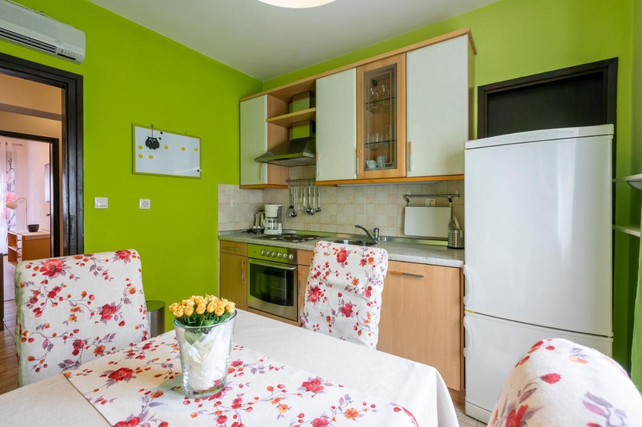 Zec Apartment *