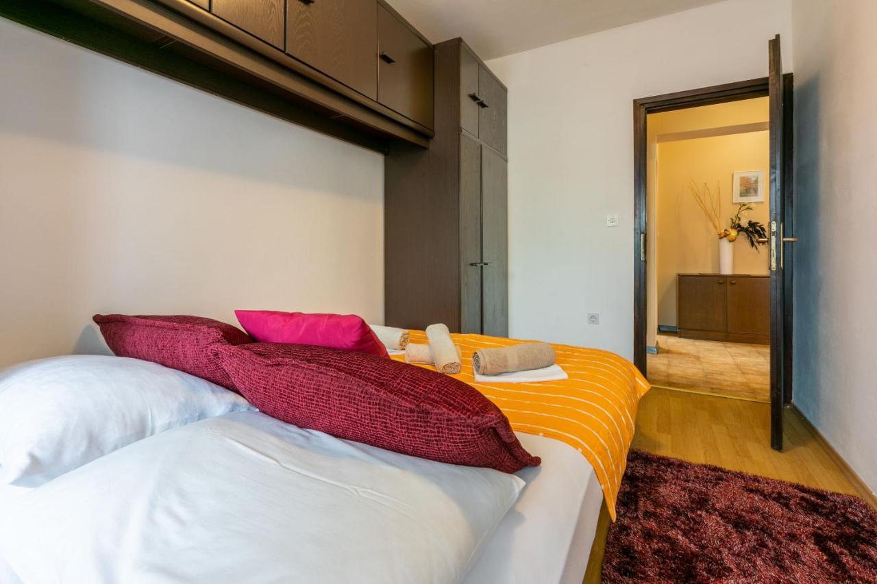 Zec Apartment