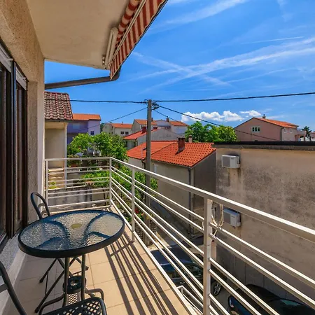 Apartments Zec Selce Exterior photo