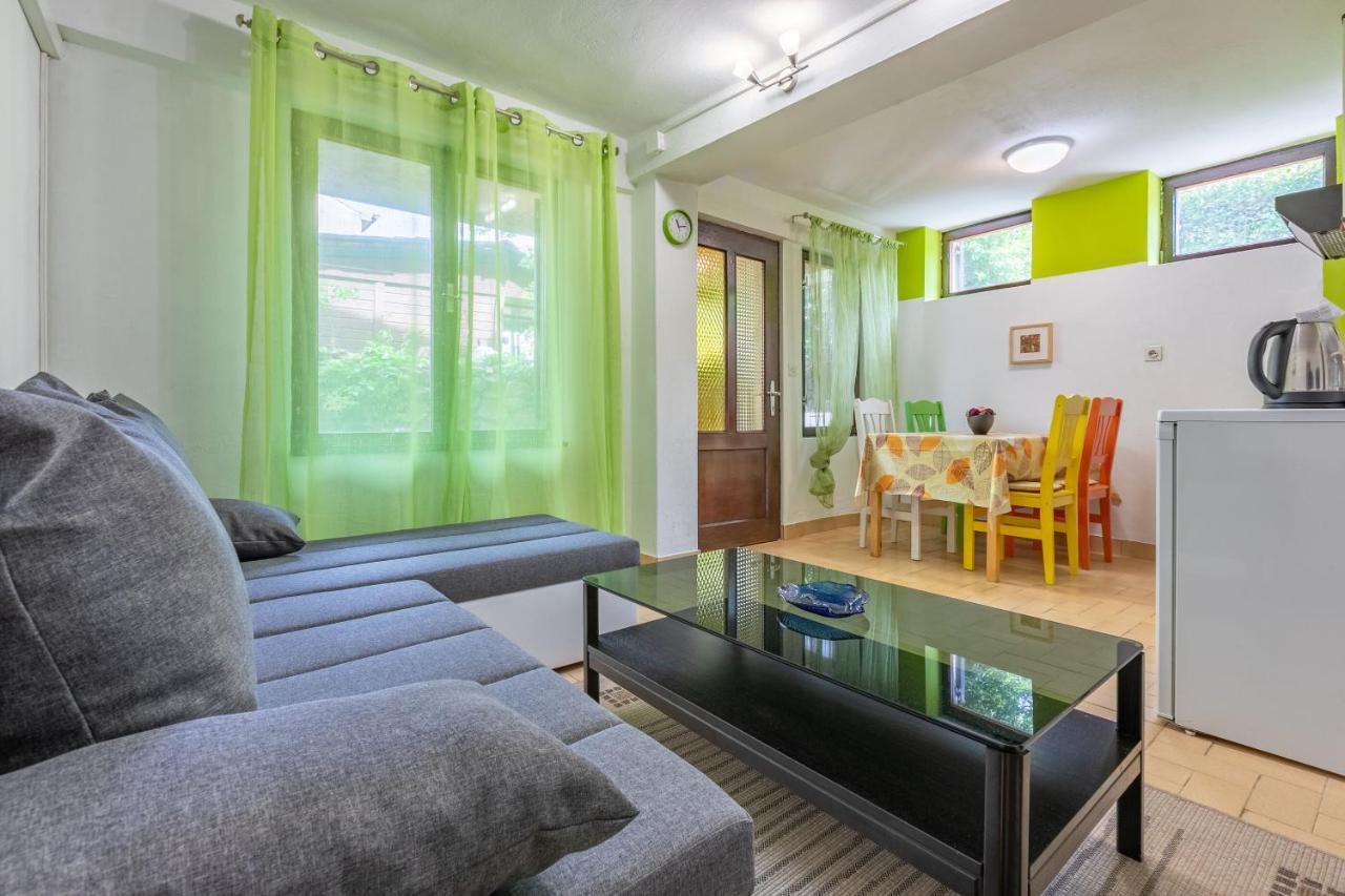 Zec Apartament Selce